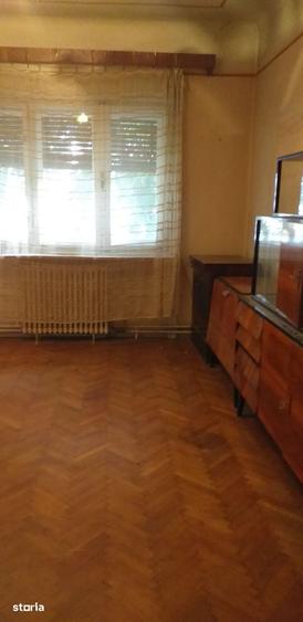 Casă cu 3 camere cu Teren 514 Mp în Central