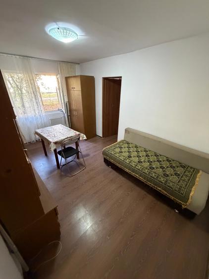 Apartament cu 2 camere nedecomandat în Dacia
