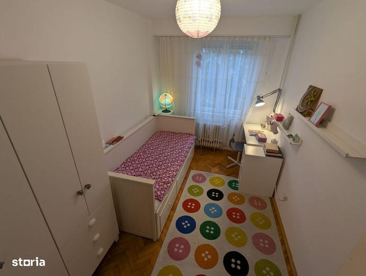 Apartament cu 3 camere decomandat în Decebal