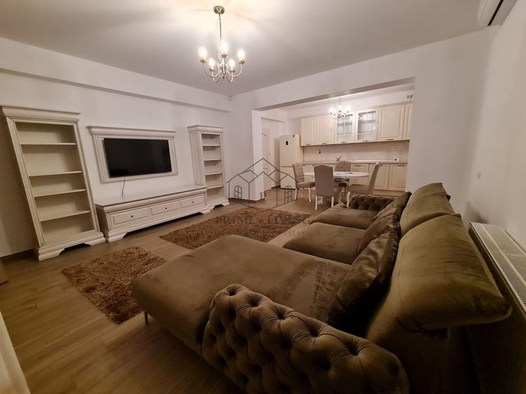 Apartament cu 3 camere semidecomandat, mobilat în Floreasca