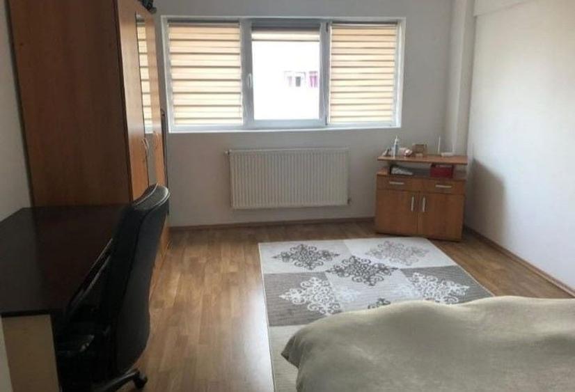 Garsonieră decomandată în Dosu Bricii