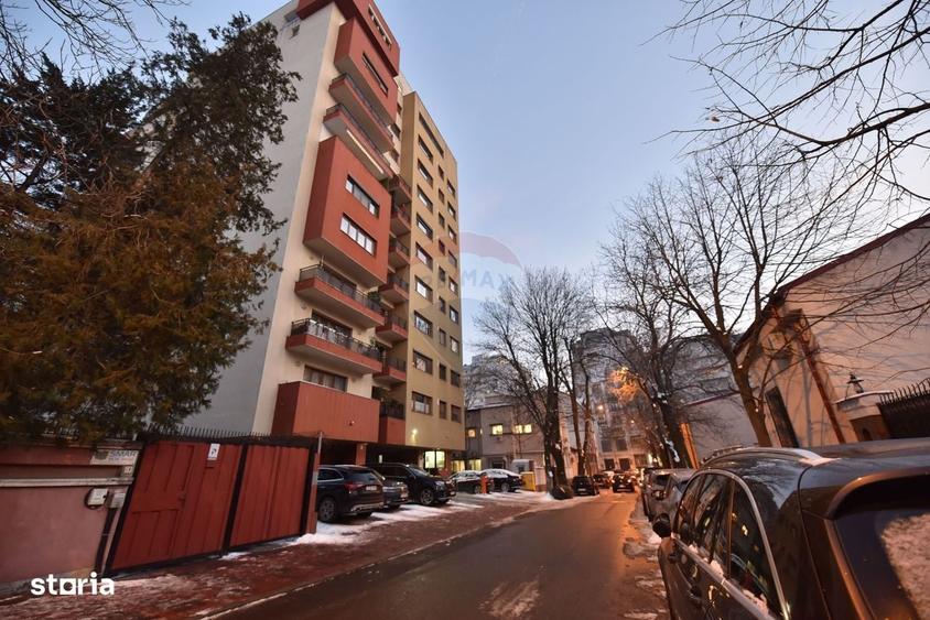 Apartament cu 3 camere, mobilat în Alba Iulia