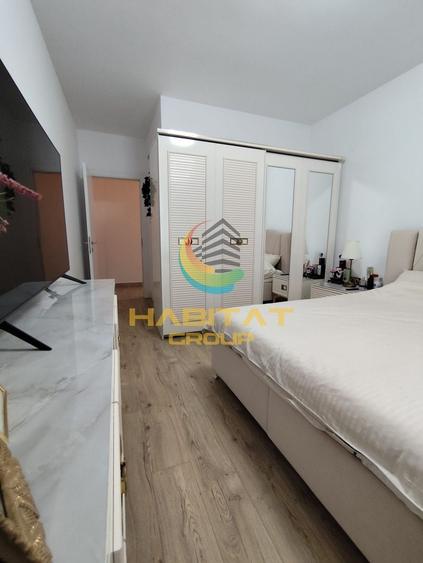 Apartament cu 4 camere decomandat, mobilat în Brâncoveanu