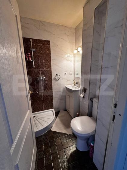 Apartament cu 4 camere, 79 mp, mobilat și utilat, zona Blocuri - 13