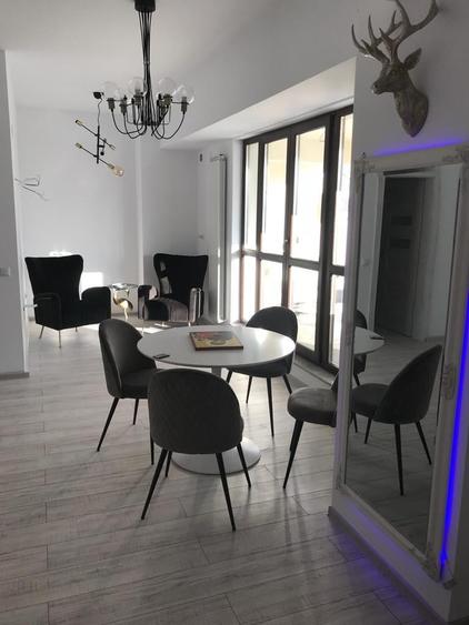 Apartament cu 3 camere decomandat în Păcurari