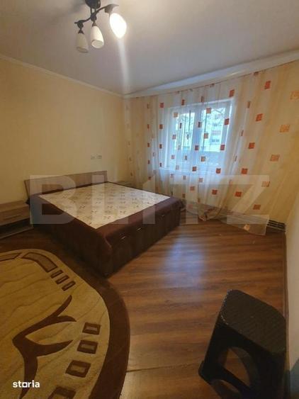 Apartament cu 2 camere semidecomandat în Micro 6