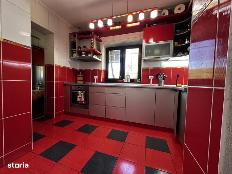 Casă cu 4 camere în Cheia