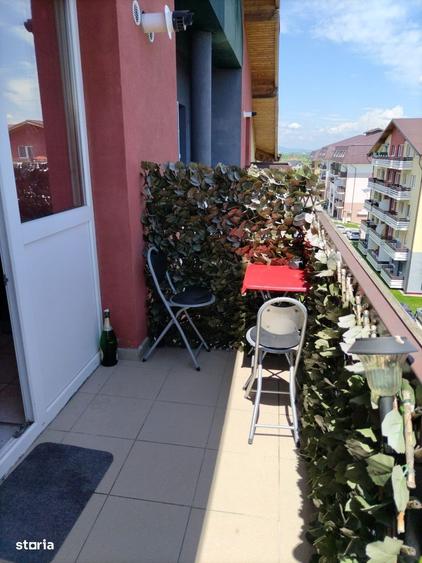 Apartament cu 2 camere decomandat în Sânpetru