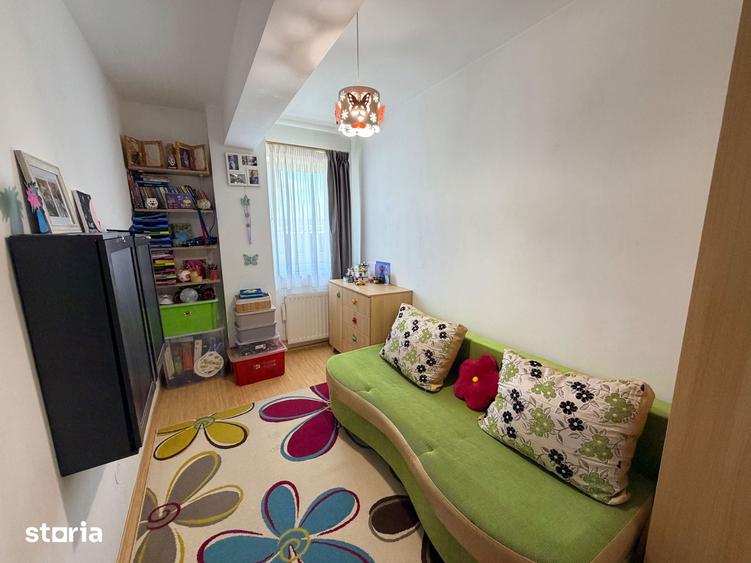 Apartament cu 3 camere în Turnișor