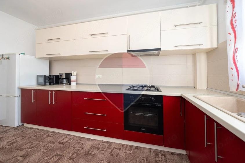 Apartament cu 2 camere decomandat în Central