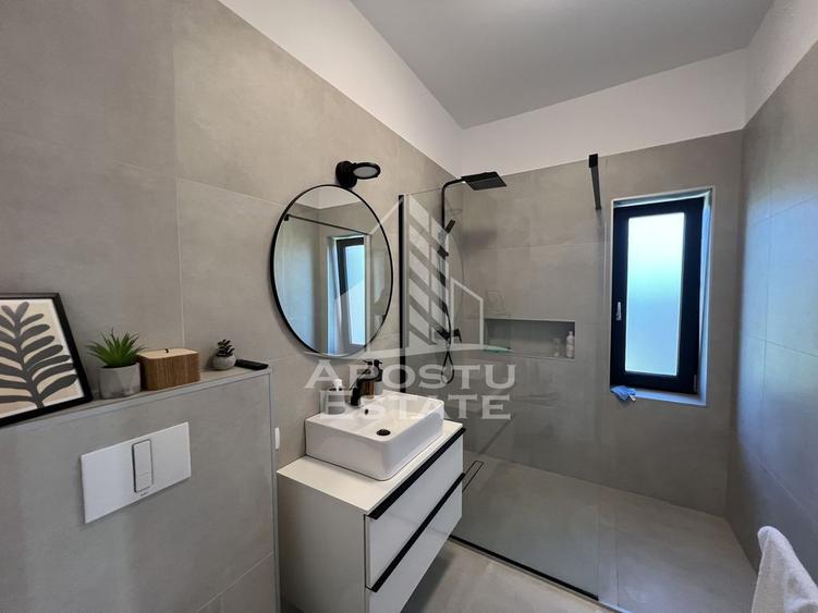 Casă cu 4 camere cu Teren 604 Mp în Giarmata