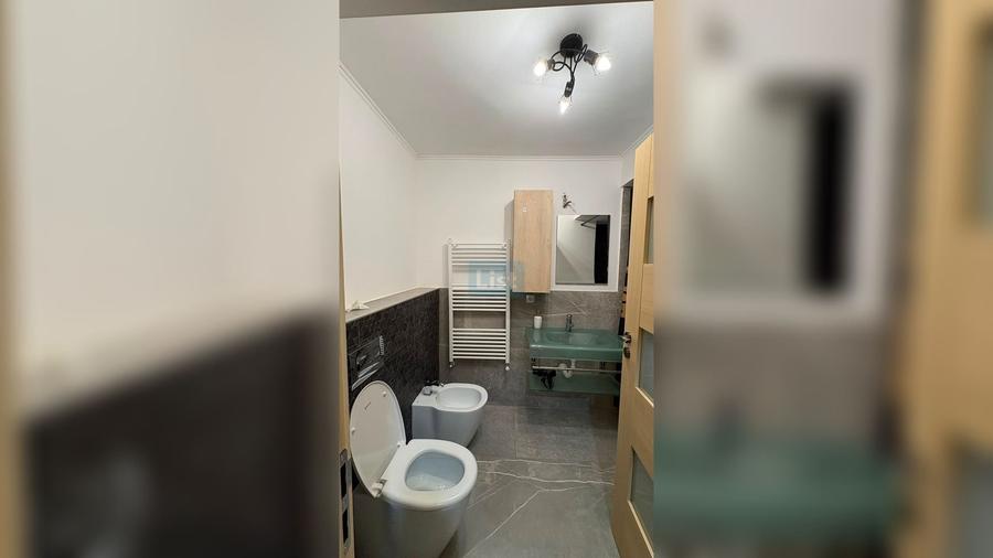 Apartament cu 2 camere decomandat în Florești
