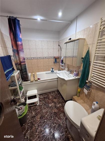 Apartament cu 2 camere decomandat în Apărătorii Patriei