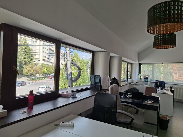 Spațiu comercial, de 160 mp, în Jigodin-Băi