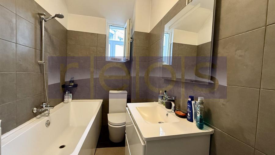 Apartament cu 3 camere decomandat, mobilat în Știrbei Vodă