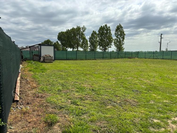 Teren Construcții intravilan de 883 mp, în Moara Vlăsiei
