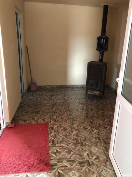 Casă cu 3 camere în Central