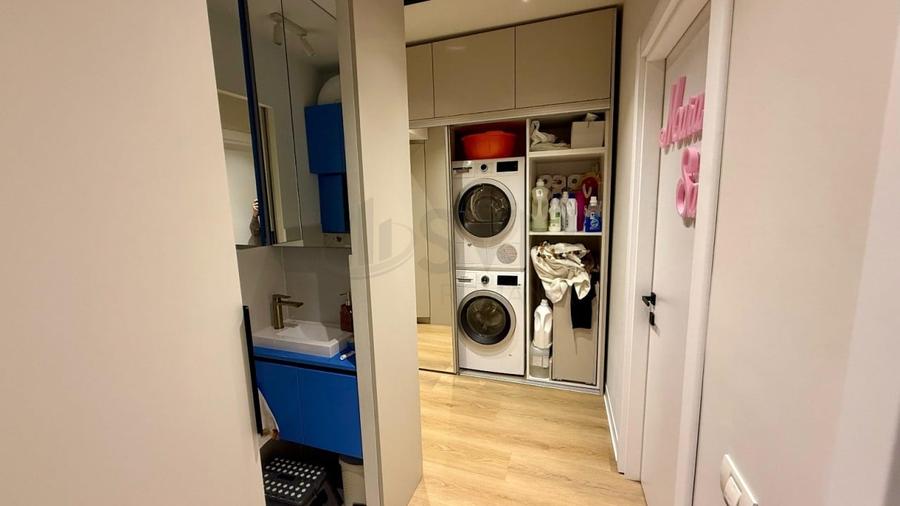 Apartament cu 3 camere decomandat, mobilat în P-ța Dorobanți