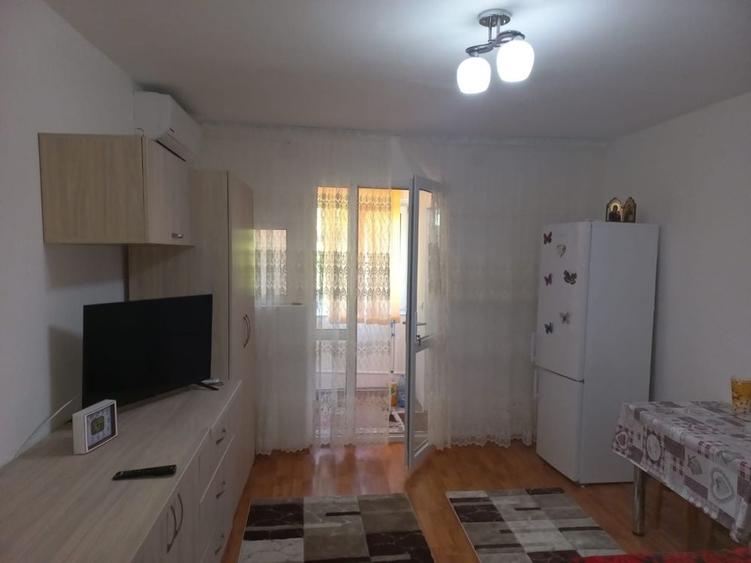 Casă cu 1 camere în Periferie