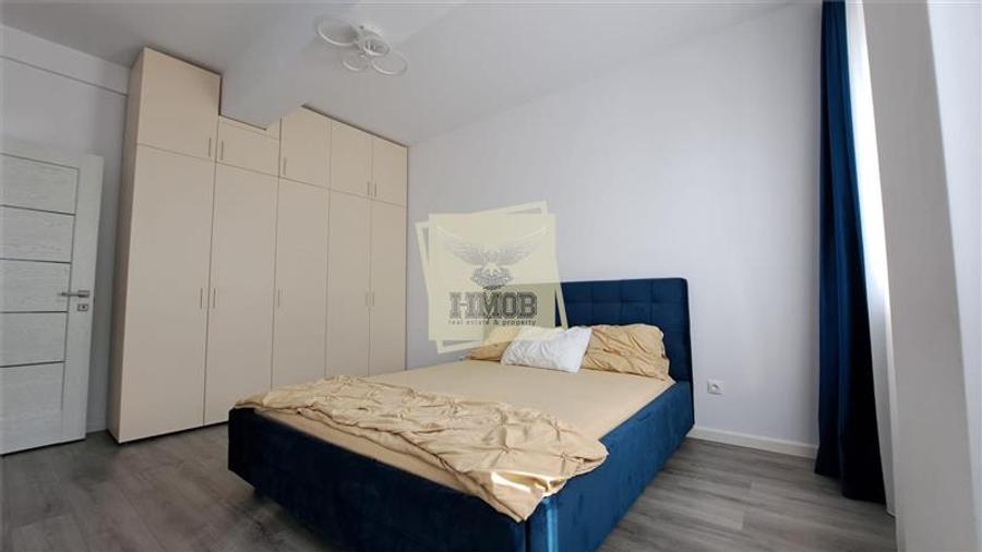 Apartament cu 3 camere decomandat, mobilat în Exterior Sud