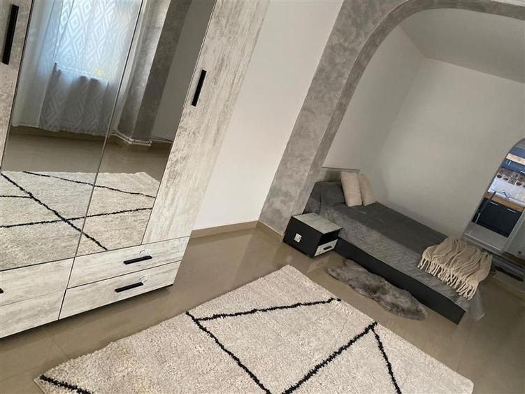 Apartament cu 2 camere nedecomandat în Gara de Nord