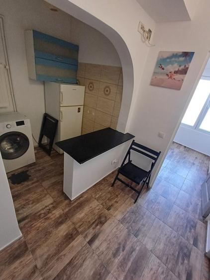 Apartament cu 2 camere în Alexandriei
