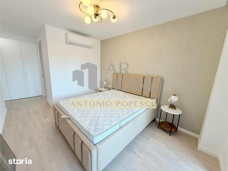 Apartament cu 4 camere, mobilat în Republicii