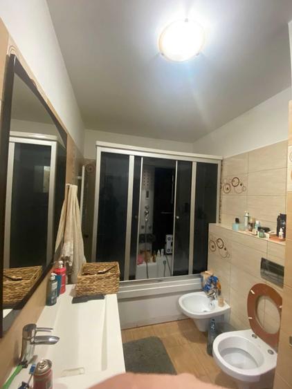 Apartament cu 2 camere decomandat în Exterior Vest