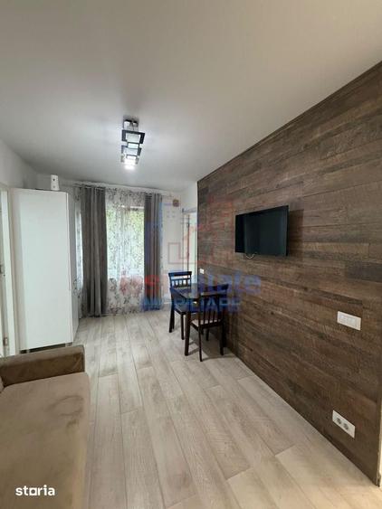 Apartament cu 2 camere de vanzare in zona Tatarasi - etaj 1, centrala - 2