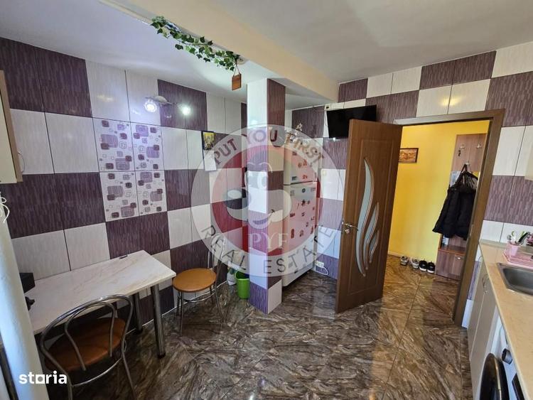 Apartament cu 3 camere semidecomandat, mobilat în Lizeanu