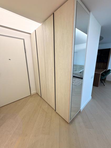 Apartament cu 3 camere decomandat, mobilat în Voluntari