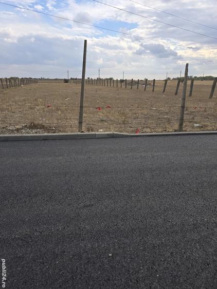 Teren de 3000 mp, în Central
