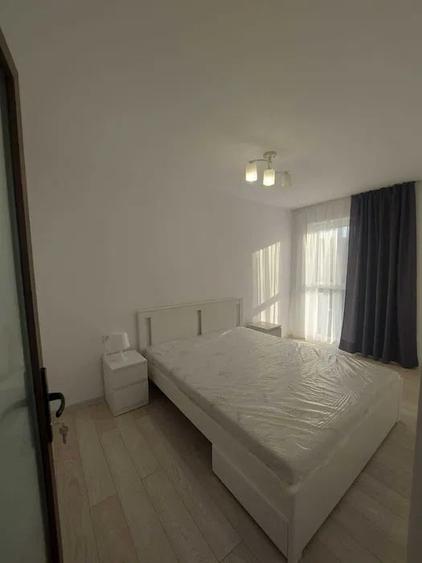 Apartament cu 2 camere semidecomandat, mobilat în Dâmbul Rotund