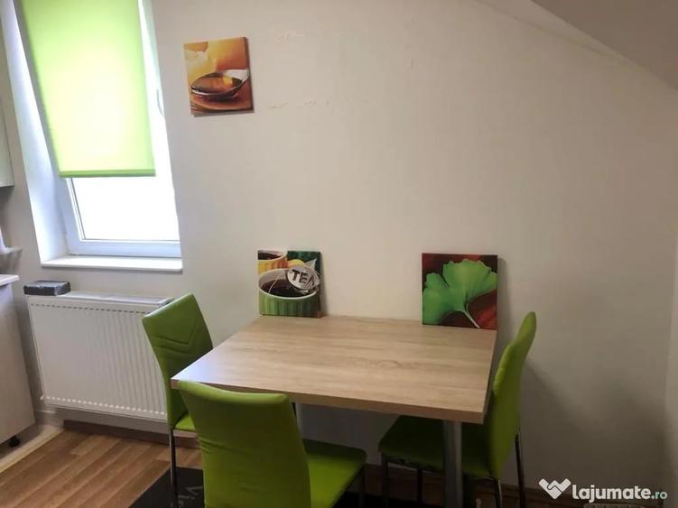 Garsonieră decomandată în Borhanci