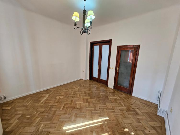 Birou, de 89.580001831055 mp, în Cotroceni