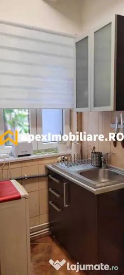 Garsonieră semidecomandată în Cișmigiu