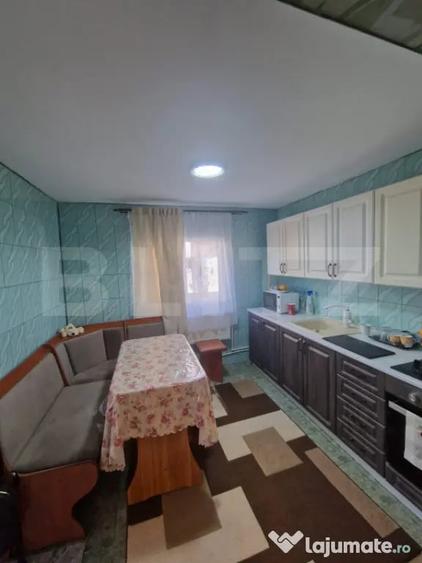 Casă cu 4 camere cu Teren 512 Mp în Central