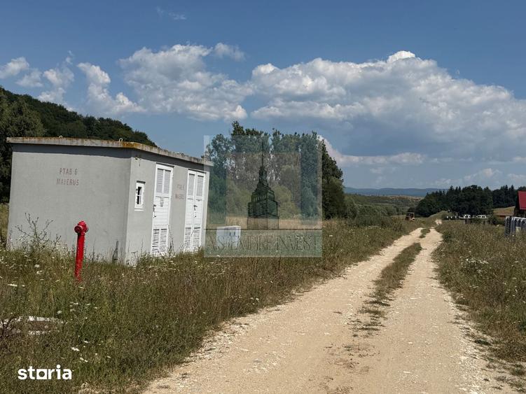 Teren de 500 mp, în Central