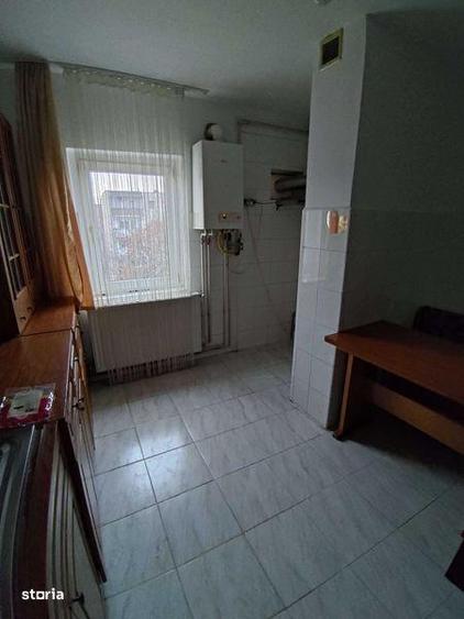 Apartament cu 2 camere semidecomandat, mobilat în Șagului