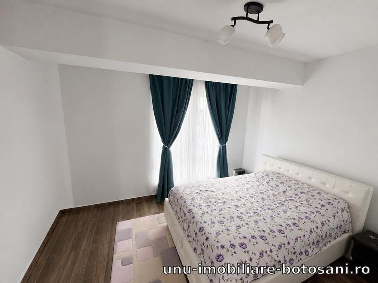 Duplex cu 4 camere cu Teren 250 Mp în Periferie