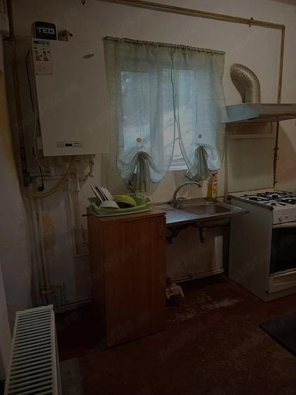 Casă cu 3 camere cu Teren 500 Mp în Central