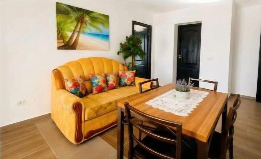 Apartament cu 2 camere decomandat în Girov