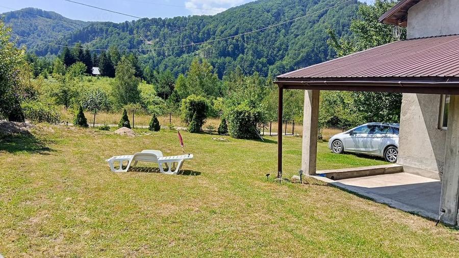 Casă cu 3 camere cu Teren 500 Mp în Remeți