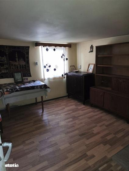 Casă cu 4 camere cu Teren 350 Mp în Central