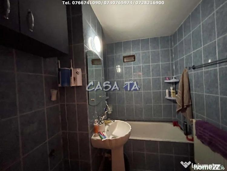 Apartament cu 3 camere decomandat în Central