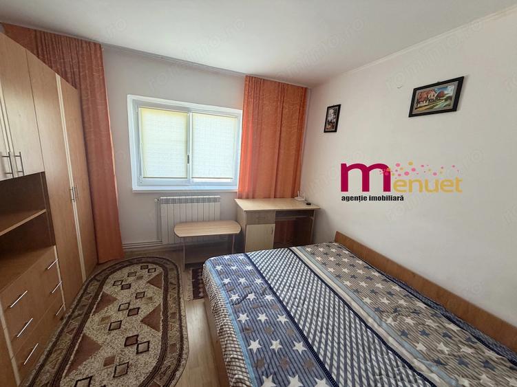 Apartament cu 2 camere decomandat în E3