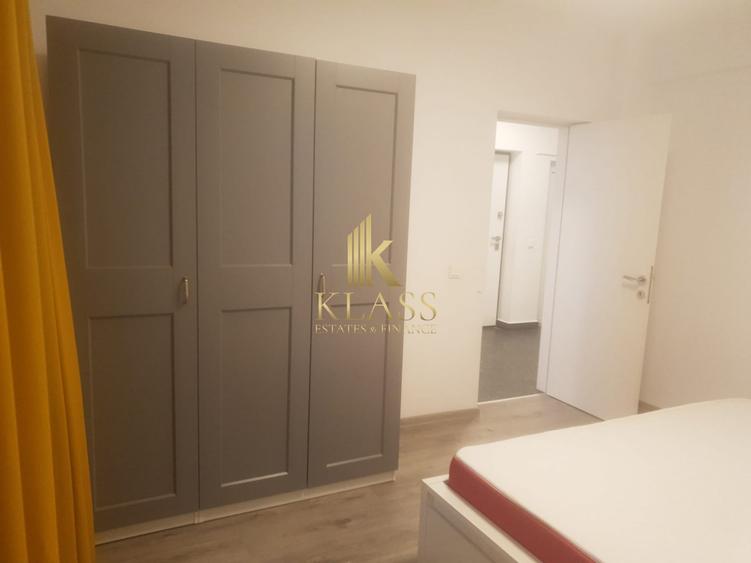 Apartament cu 3 camere semidecomandat, mobilat în Primăverii