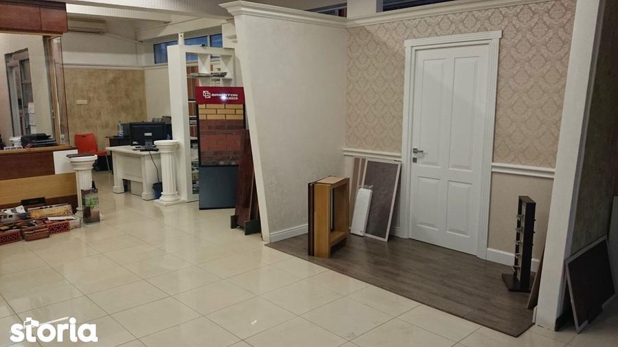 Spațiu comercial, de 110 mp, în Păcurari