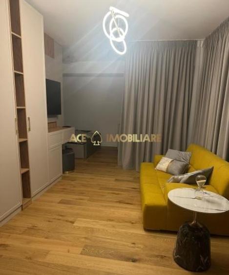 Studio de inchiriat | Unirii | Metrou| Centrala Proprie |Parcare |2026 - 4