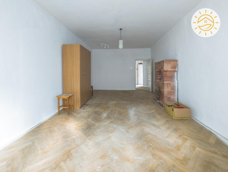 Apartament cu 2 camere decomandat în Centrul Istoric